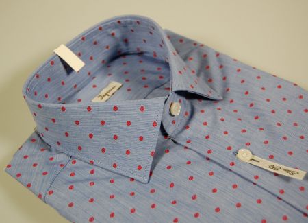 Camicia ingram slim fit azzurra con disegno rosso 