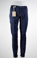 Pantalone in gabardina raso stretch quota otto slim fit in quattro colori