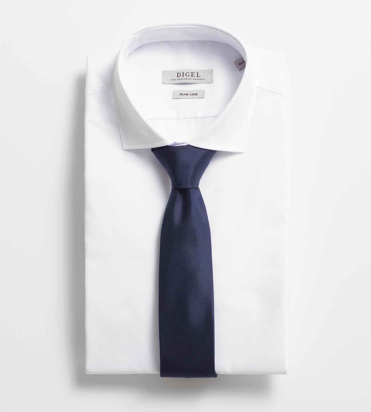 TigerTie Cravatta In Seta Uomo - Blu Scuro Con Strisce Royal E Argento - Taglio Classico 150x8 Cm