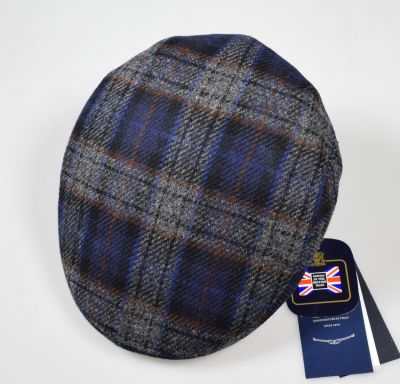 Panizza cap  blue patterned British plaid