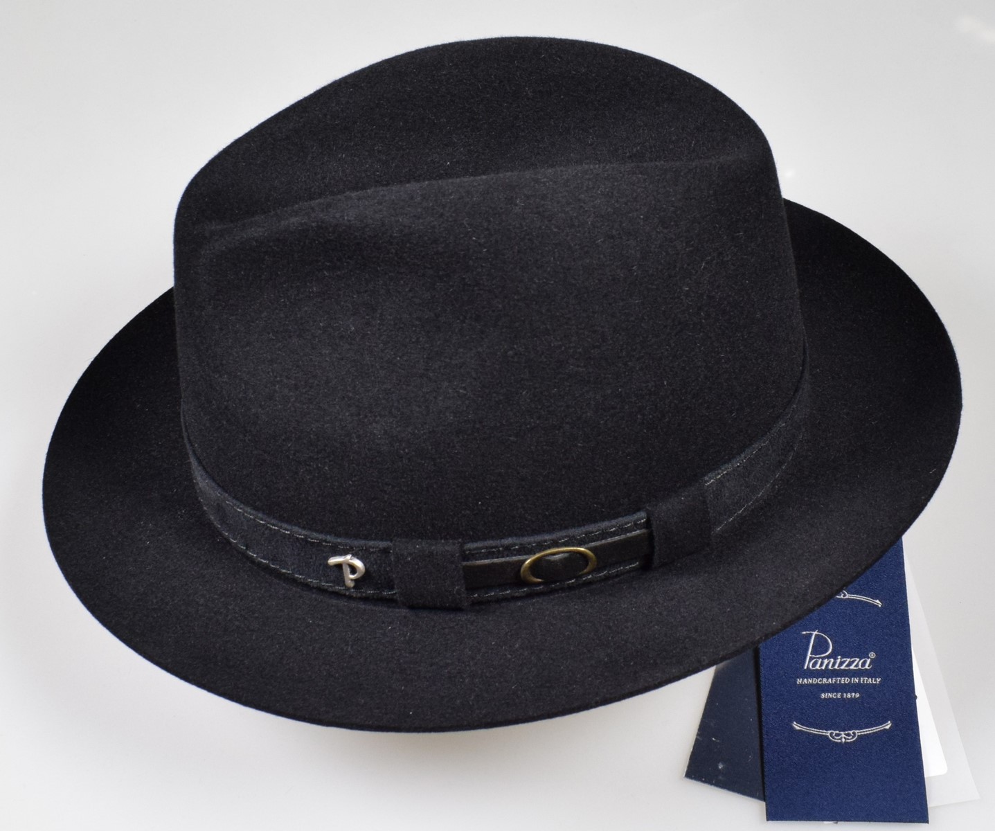 Cappello classico da uomo nero Panizza in feltro waterproof - Negozio  online abbigliamento maschile