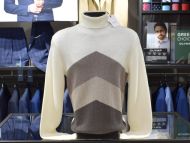 Turtleneck sweater gran sasso wool merinos cream patterned