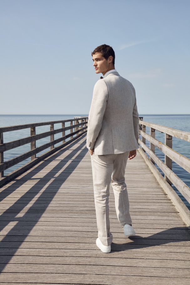beige dress for men Light Beige Suit M / XL / Silk