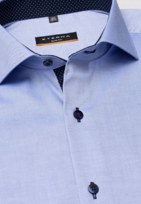 Camicia slim fit eterna puro cotone no stiro con interni in contrasto 