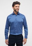 Camicia azzurra eterna modern fit tessuto performante