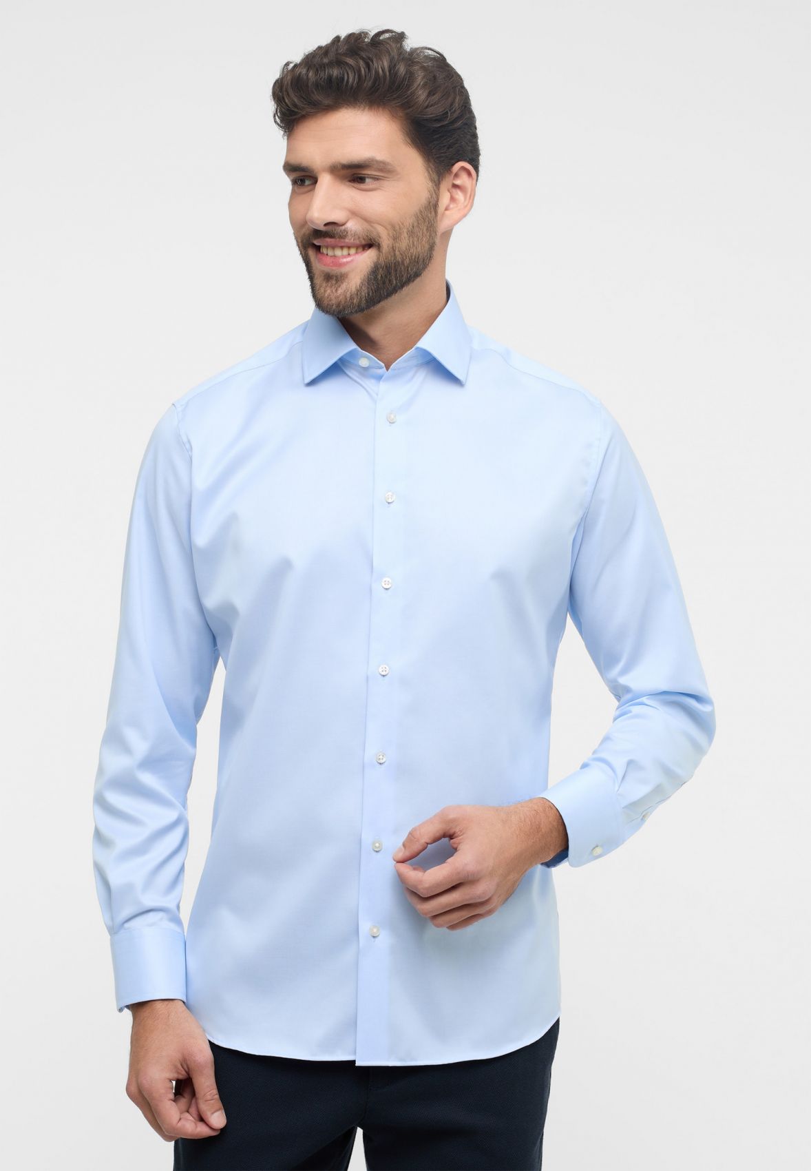 Camicia uomo celeste Eterna Modern Fit – Cotone Premium Twill No stiro Saldi