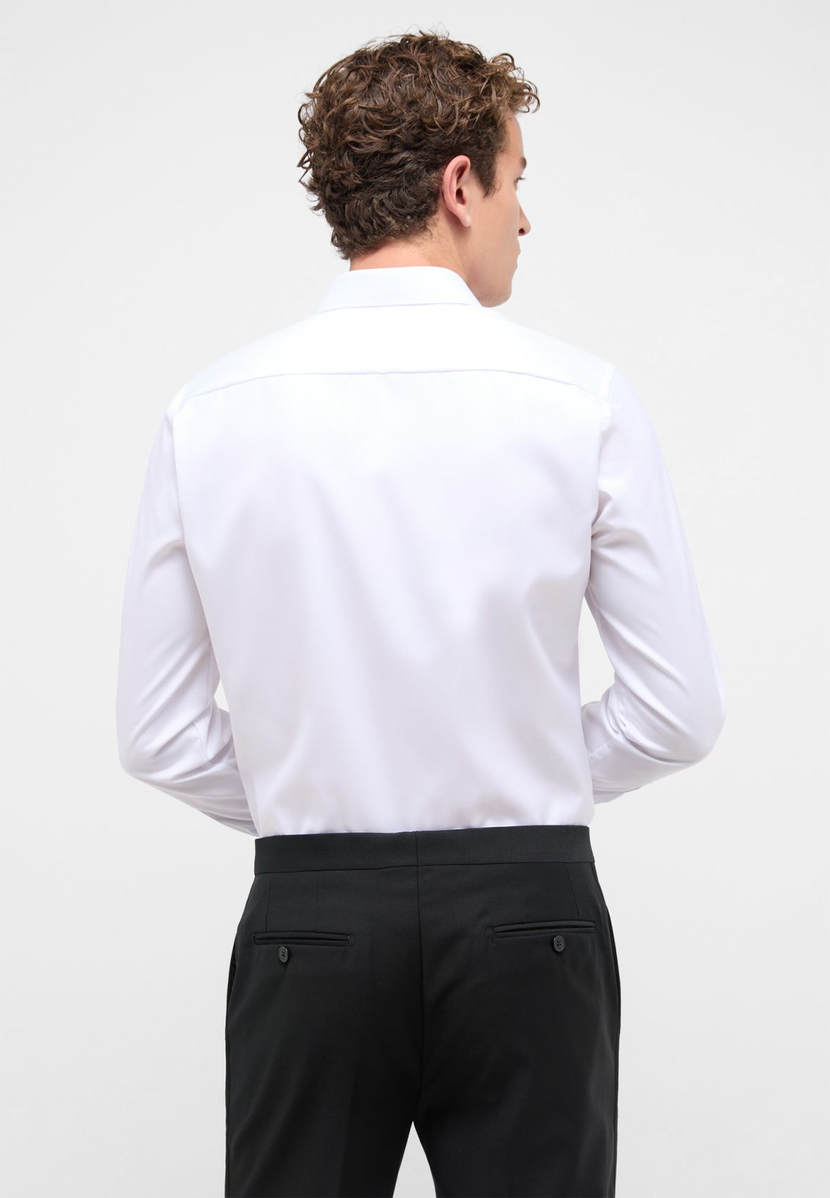 Eterna Camicia Uomo Maniche Lunghe Slim Fit | Performance Stretch Bianco | Taglia 42 | Facile Da Stirare E Senza Taschino