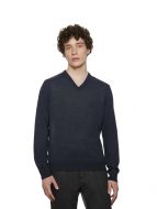 Montechiaro V-neck pullover in modern fit worsted wool blend