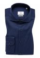 Camicia eterna slim fit blu scuro in cotone twill ritorto