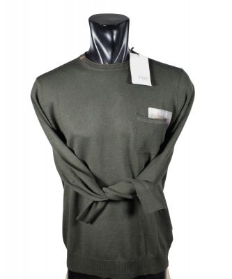 Green crew neck sweater by pyke studio with pocket