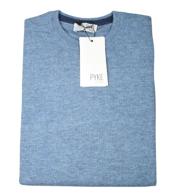 Crew neck in light blue lambswool pyke studio modern fit