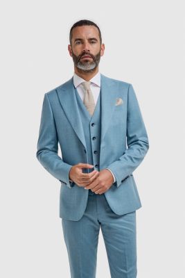Cavani suit in light blue super 130’s wool with vest
